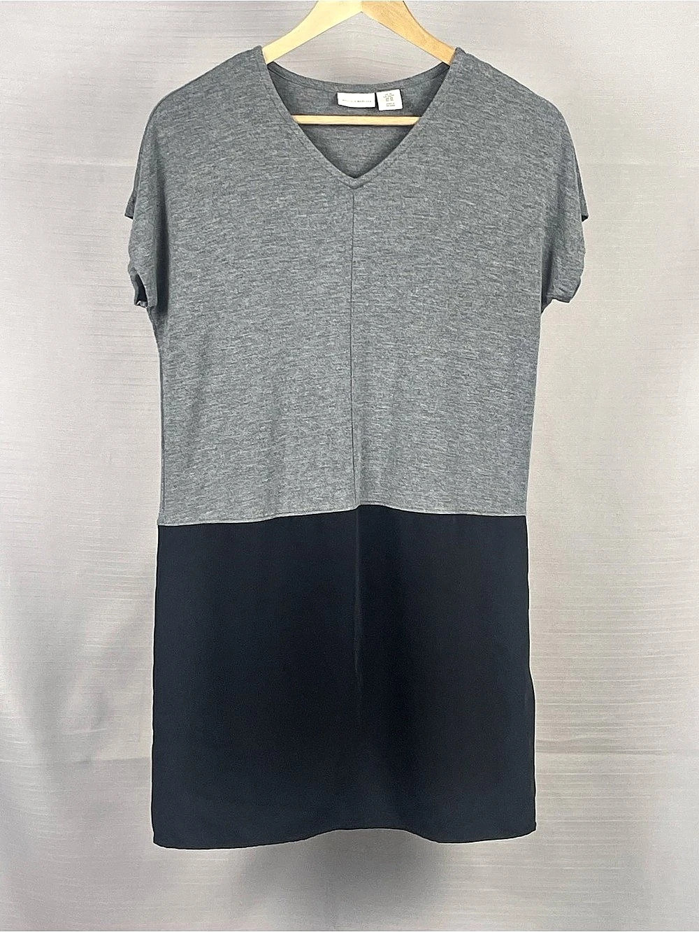 Mercer & Madison Gray Black Colorblock T-Shirt Dress XS